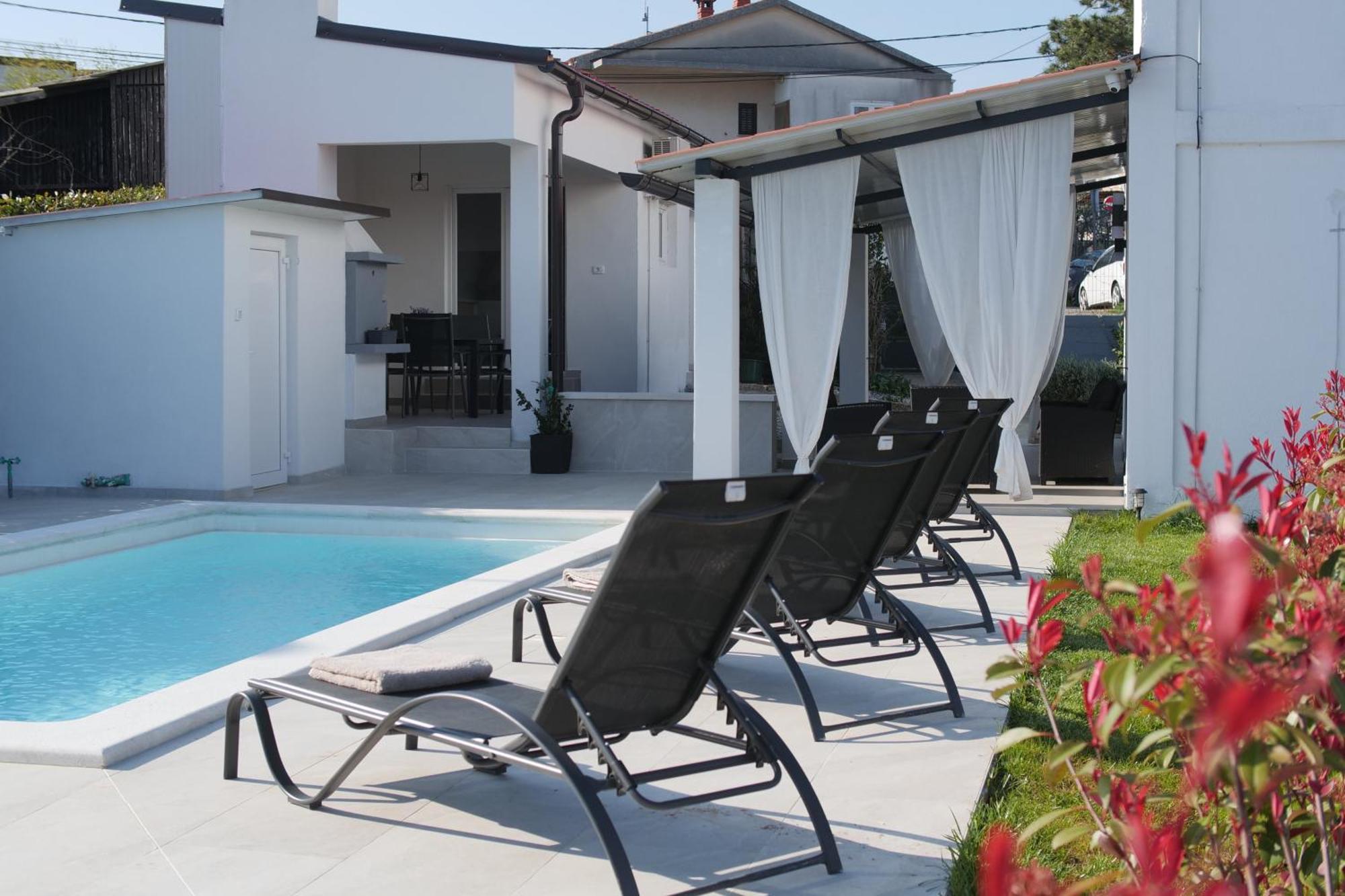 House Bonita Semesterbostad *