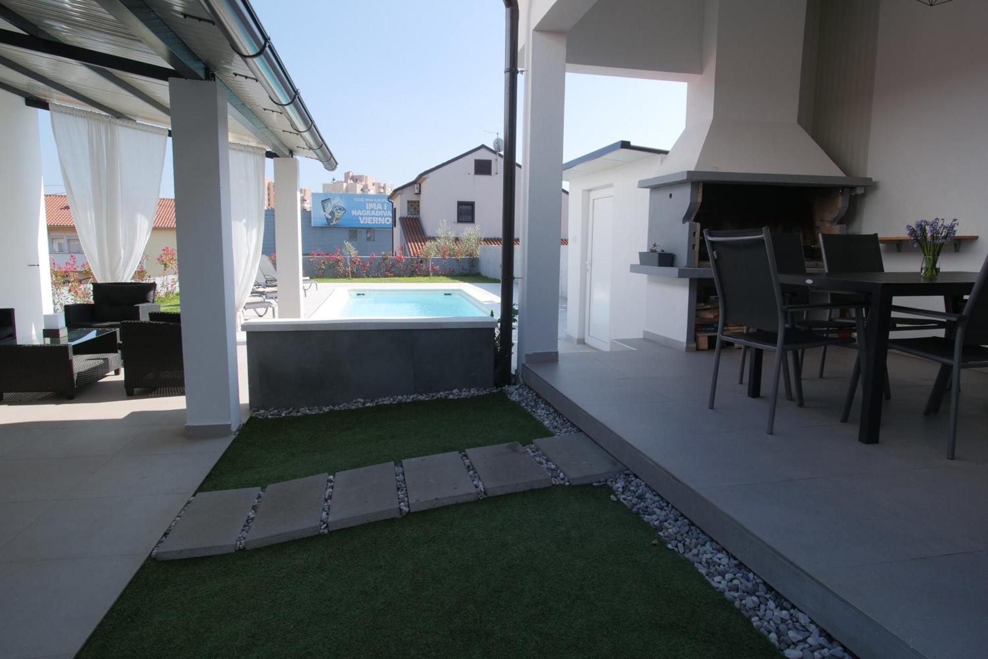 House Bonita Semesterbostad *